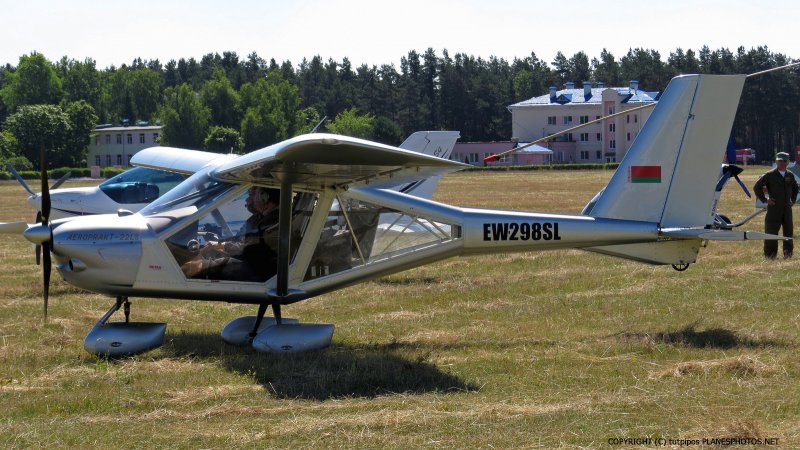 SL самолёт