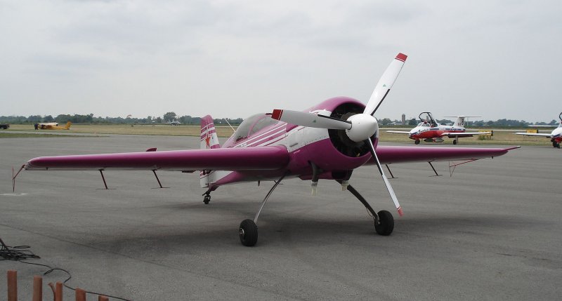 Спортивный самолет Су-26