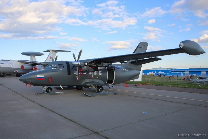 L-410 самолет