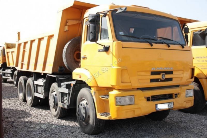 КАМАЗ-6540 8x4