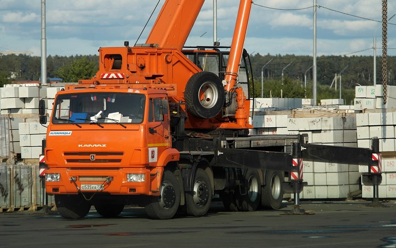 КАМАЗ 6540 бортовой