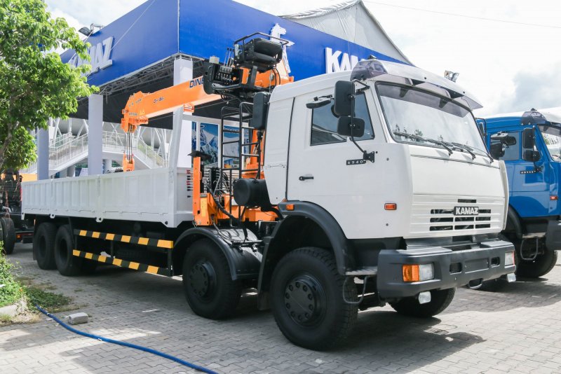 КАМАЗ 6540 сортиментовоз