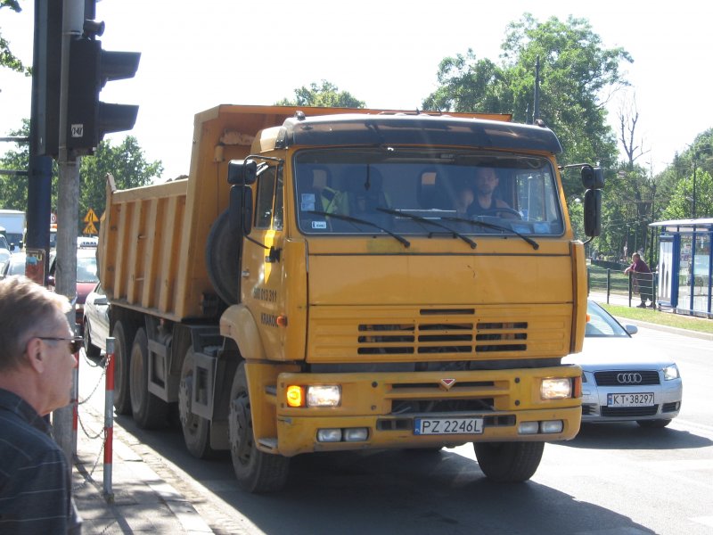 КАМАЗ 6540 бортовой