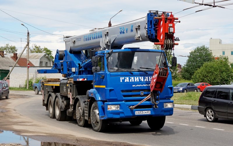 Автобетоносмеситель 5814y9 на шасси КАМАЗ-6540