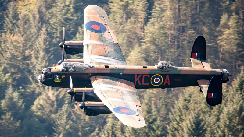 Avro Lancaster