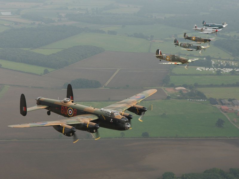 Avro Lancaster ds848