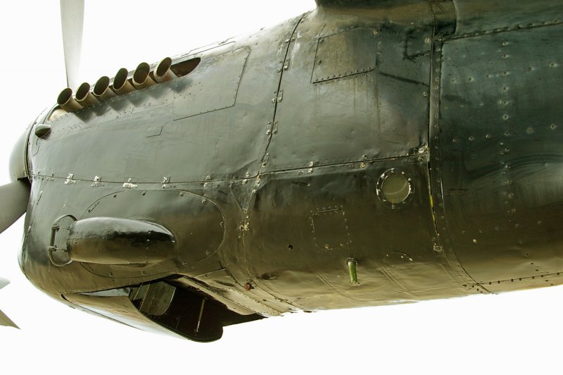 Британский бомбардировщик Авро «Ланкастер