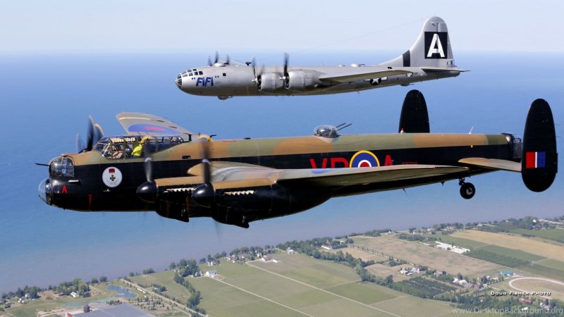 Avro 683 Lancaster кабина