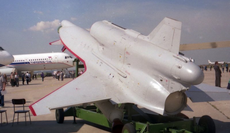 Туполев ту-300 Коршун