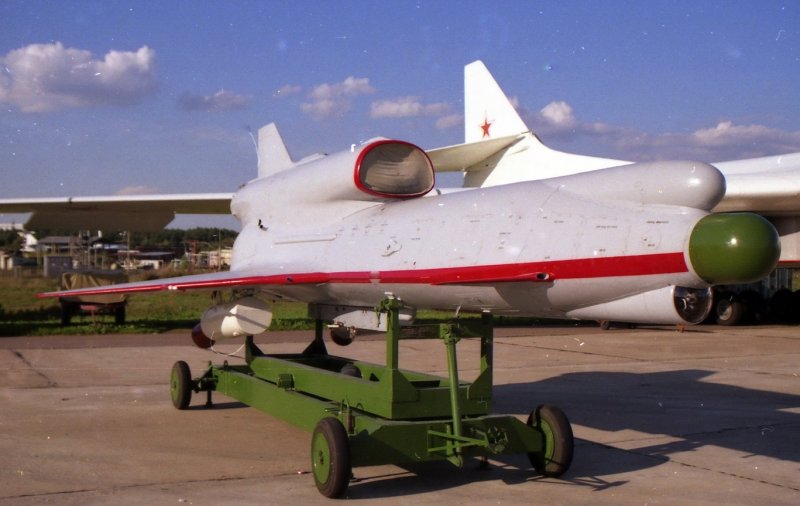 Туполев ту-300 Коршун