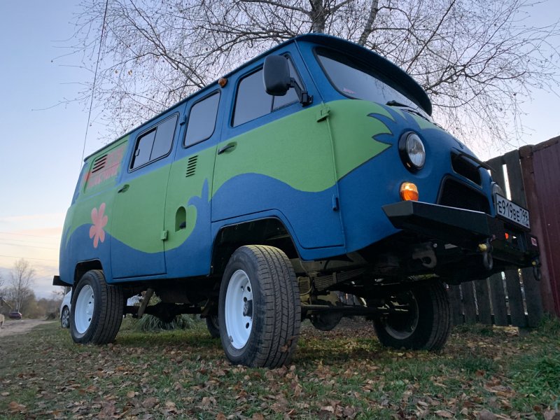УАЗ 3909 бронированный