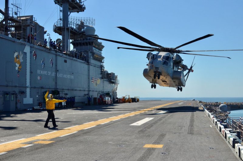 Sikorsky MH-60r Art