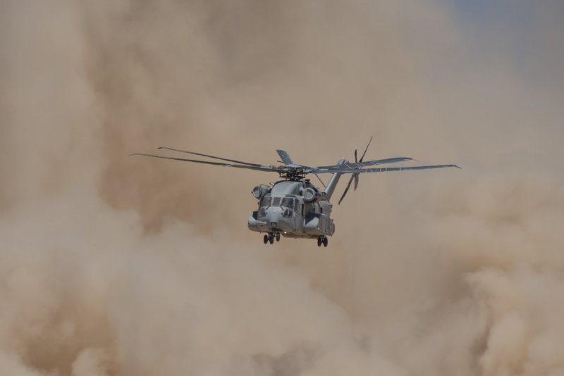 Ch-53 а закате