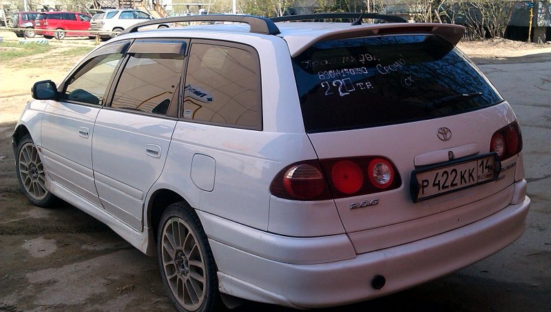 Toyota Caldina 215
