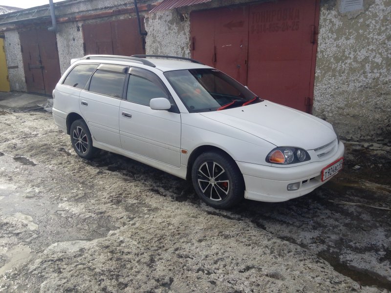 Toyota Caldina st215 1997
