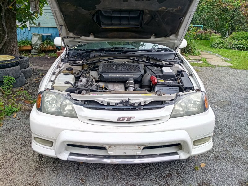 Toyota Caldina gt215