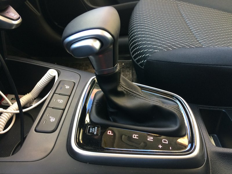 Kia Picanto красная 2013