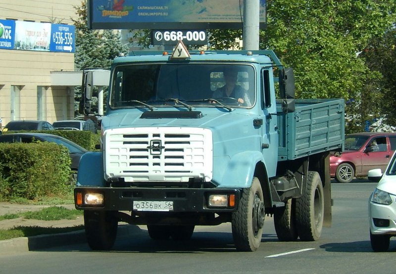 ЗИЛ 4329 бортовой