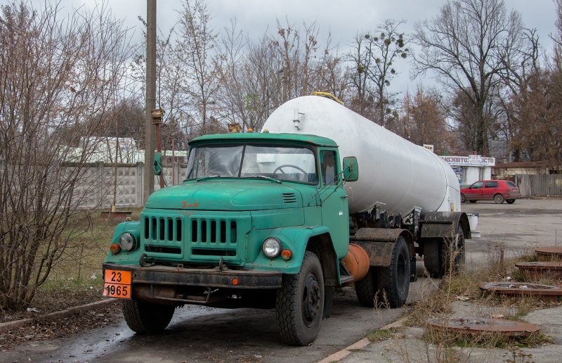 Седельный тягач ЗИЛ-441510