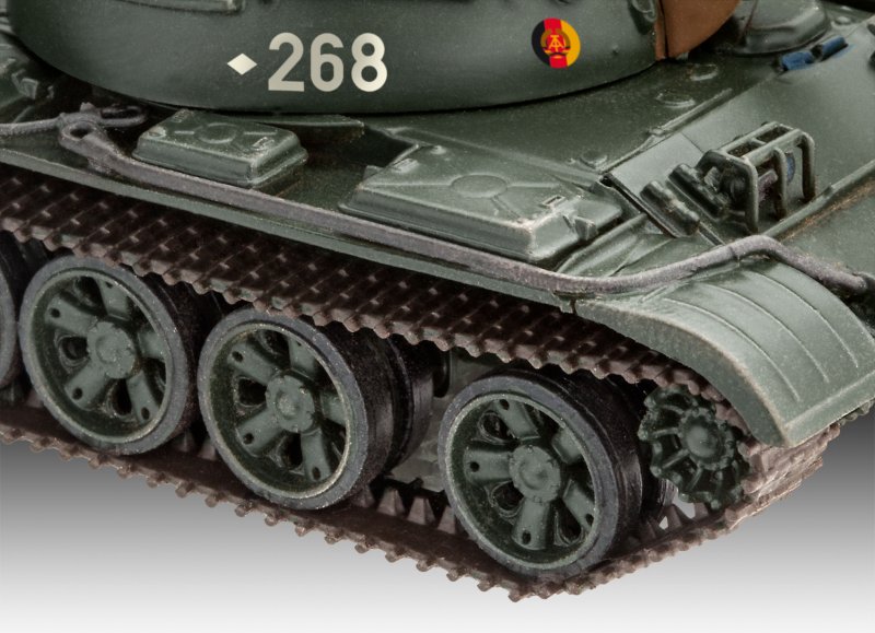 Revell t-55