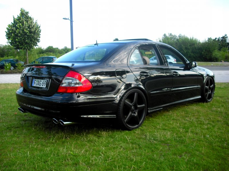 Мерседес Бенц w211