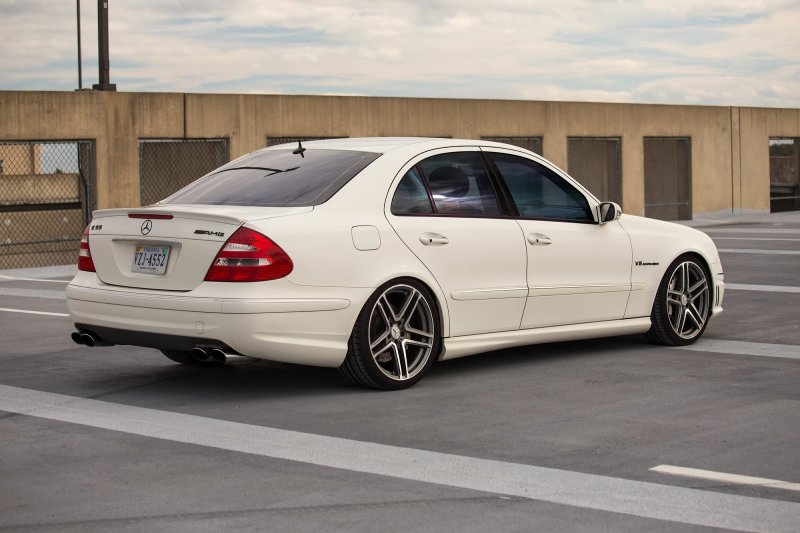 W211 AMG белый