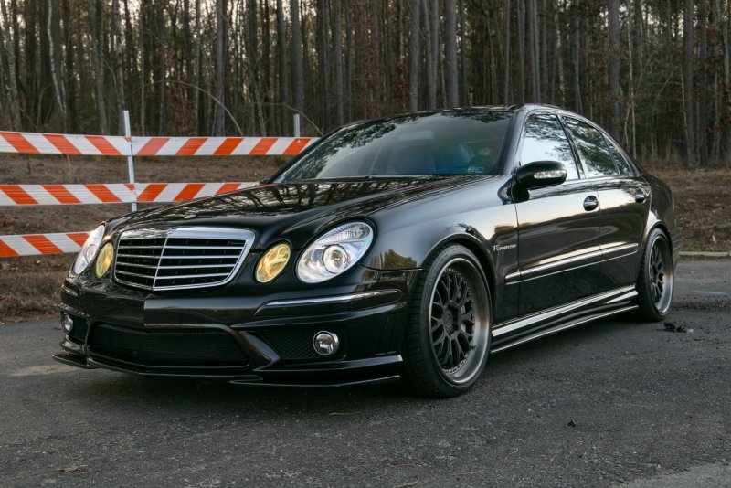 Мерседес 211 AMG