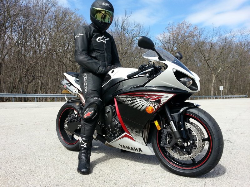 Yamaha r1 2012 моьоблогера