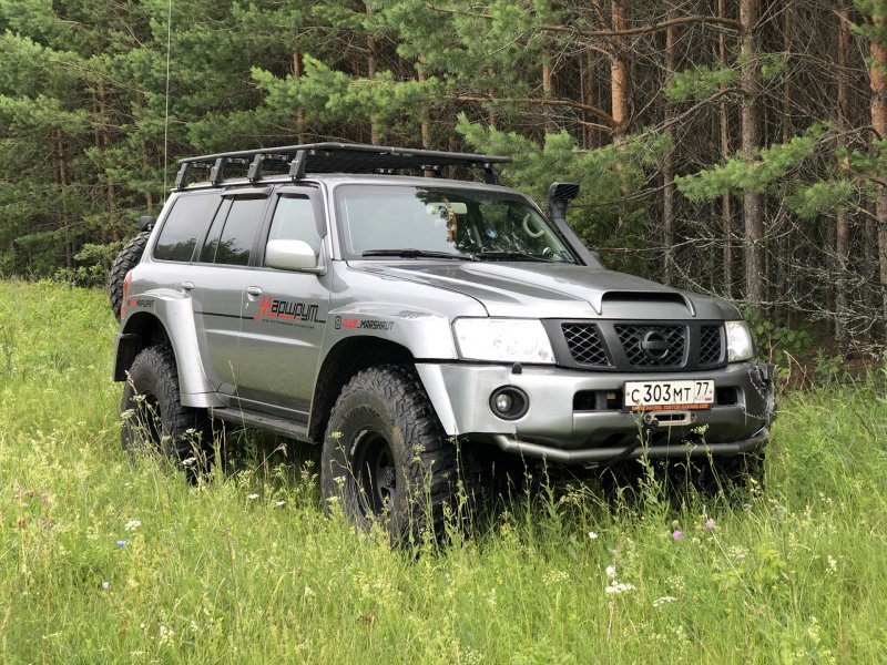Nissan Patrol y61 off Road