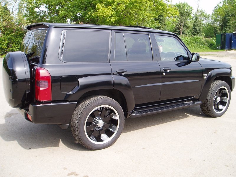 Nissan Patrol y61 r22
