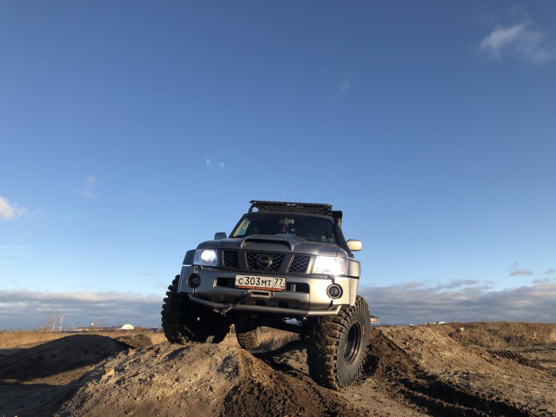Nissan Patrol y61 off Road Tuning