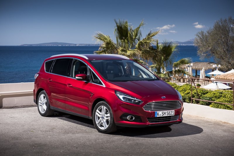 Ford s-Max
