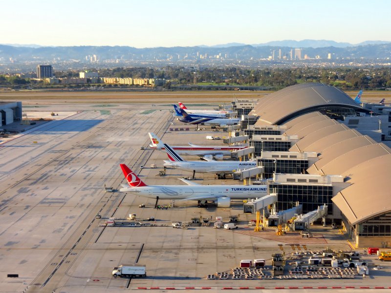 American Airlines аэропорт Лос-Анджелеса