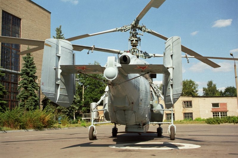 Вертолет uh 1j