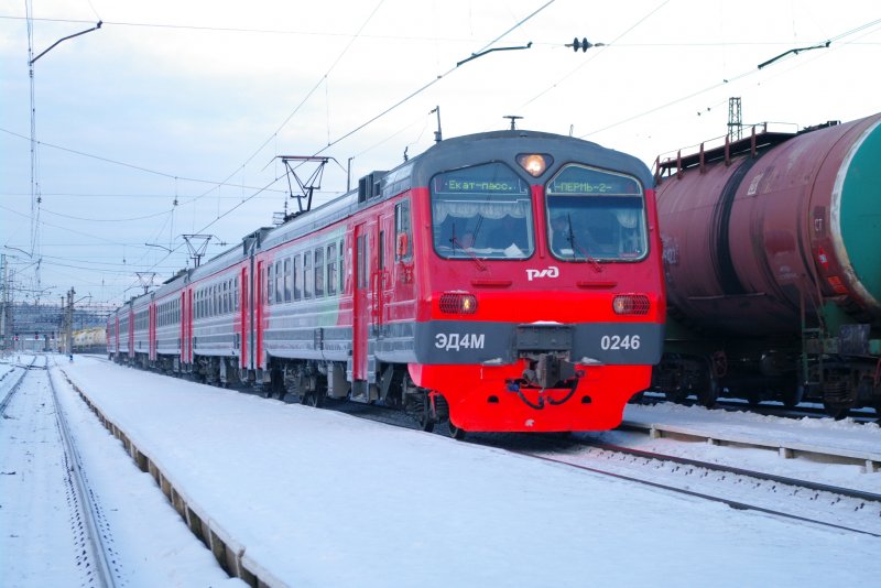 Электропоезд Пермь Екатеринбург