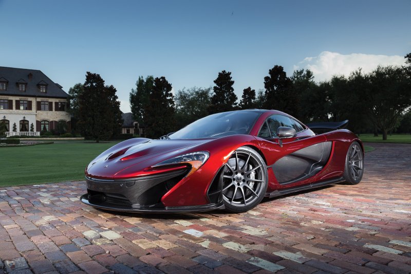 MCLAREN p1 красный