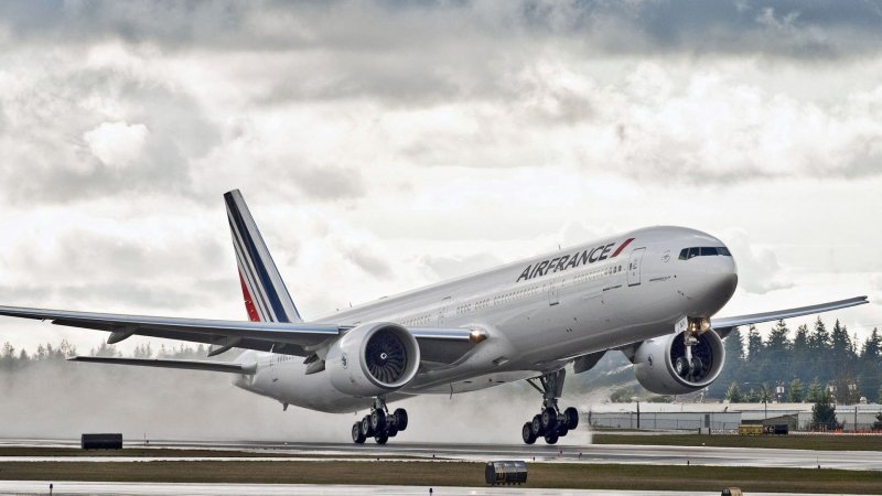 Боинг 777-300 Эйр Франс