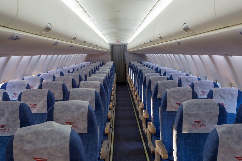 Самолет Sukhoi Superjet 100-95