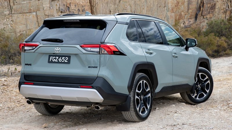 Тойота rav4 2019