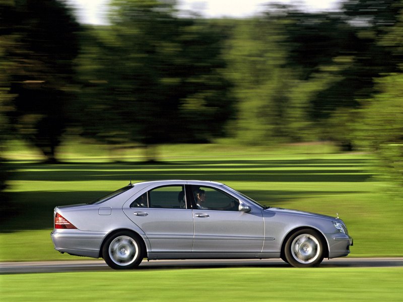 Mercedes-Benz w220