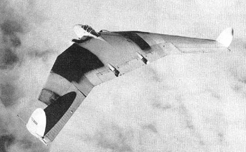 AW 52