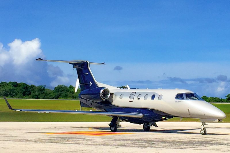 Phenom 300e Business Jet