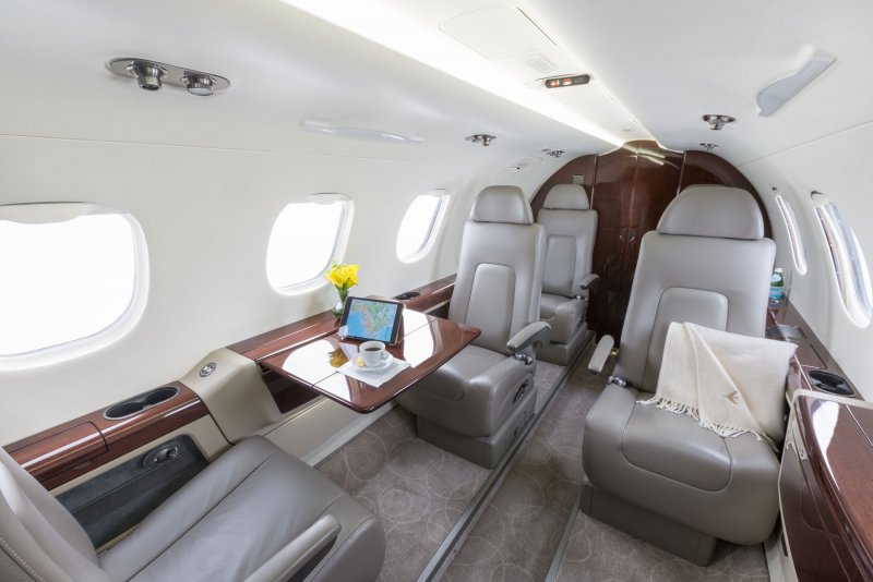 Embraer 300