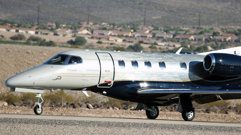 Phenom 300