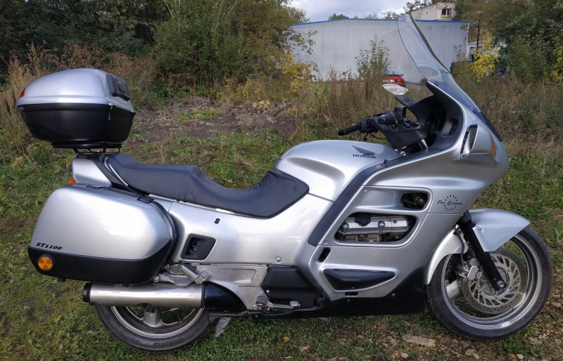 Honda St 1100