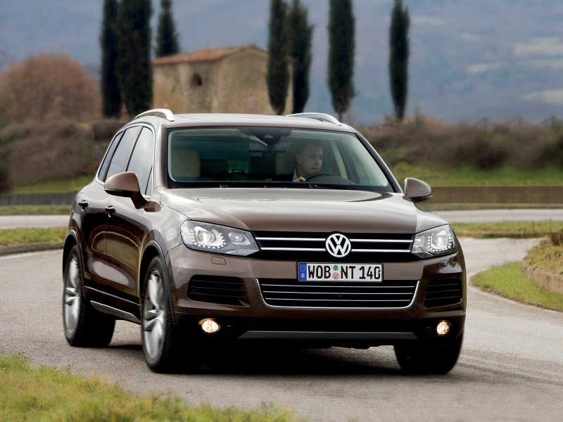 Volkswagen Touareg 2 поколение