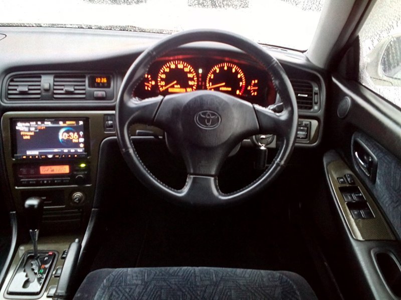 Toyota Chaser 100 салон