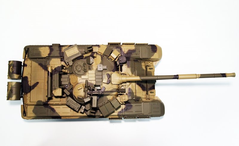 Танк т-90 на радиоуправлении Heng long