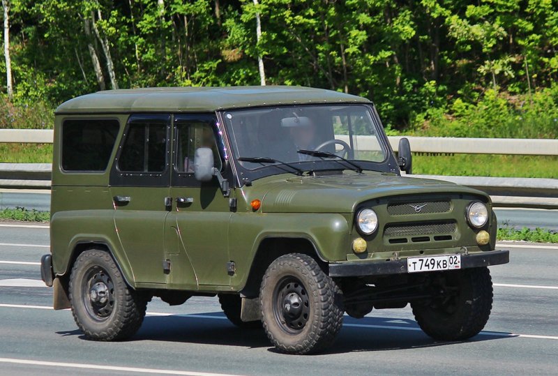 УАЗ 3151 зеленый