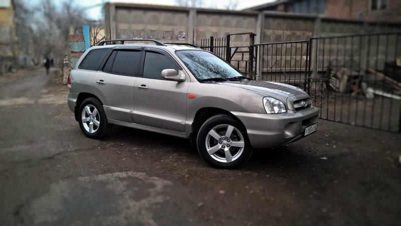 Hyundai Santa Fe 2001 на 18 колесах